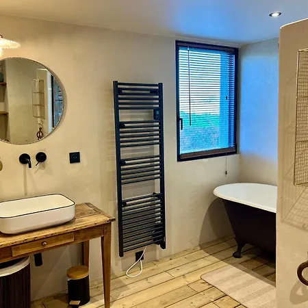 L'hôtel Callot - Longère à La Campagne Saint-Martin-de-Cenilly