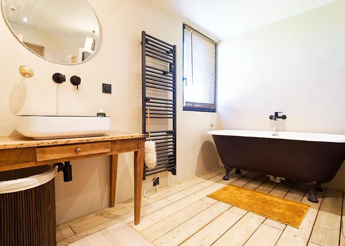 L'hôtel Callot - Longère à La Campagne *